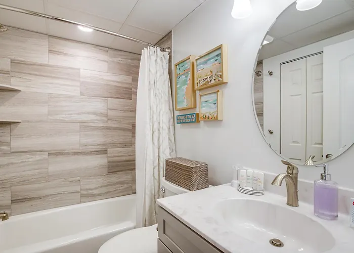 Heated Pool And Views Beachfront Ocean Gem Holiday home *