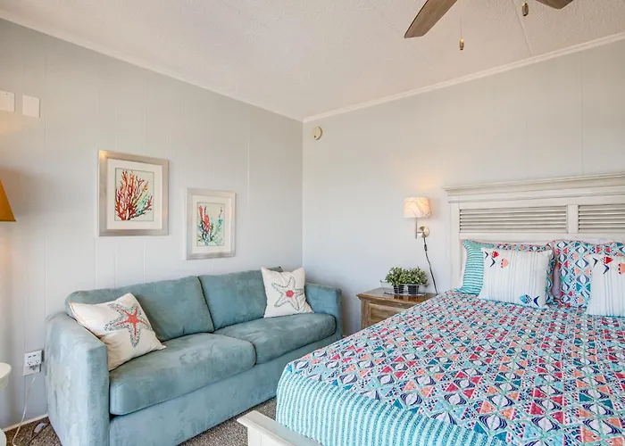 Heated Pool And Views Beachfront Ocean Gem Holiday home *