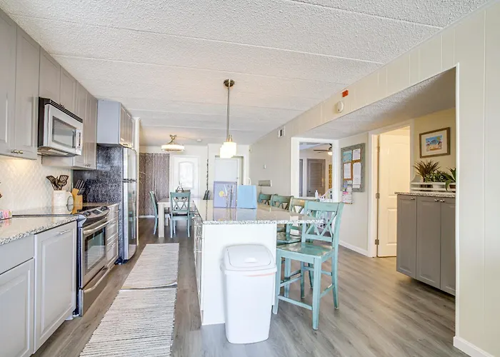 Holiday home Heated Pool And Views Beachfront Ocean Gem Ocean City