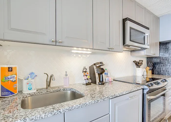 Heated Pool And Views Beachfront Ocean Gem Holiday home *